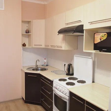 Metro Partizanskaya Apartment *